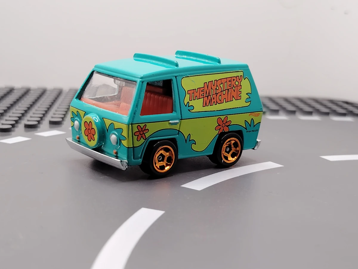 2021 The Mystery Machine Teal: No Package: Image 2