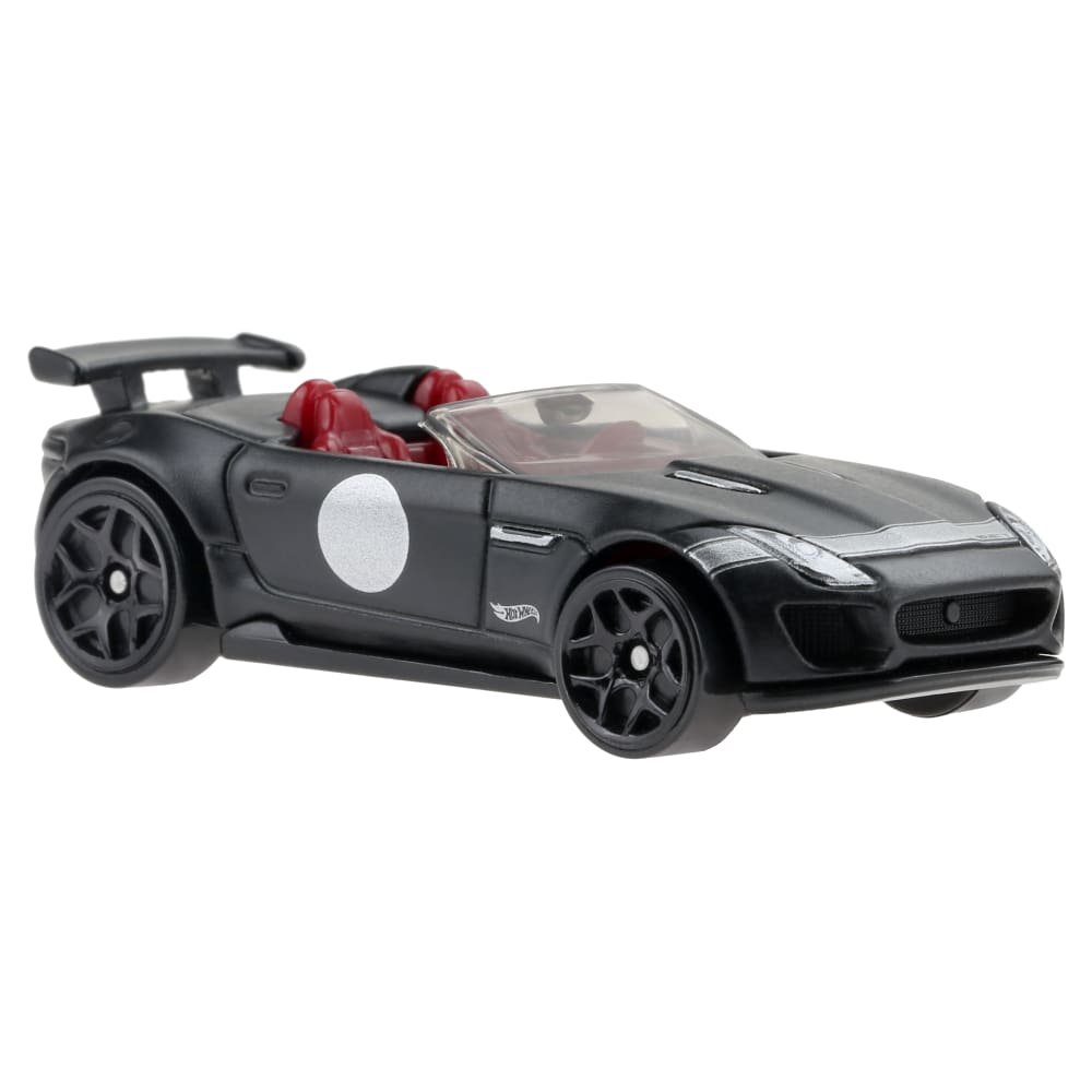2022 15 Jaguar F-Type Project 7 Black: Image 2