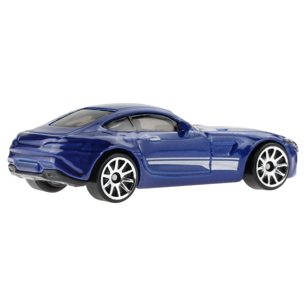 2022 15 Mercedes-AMG GT Blue: Image 2