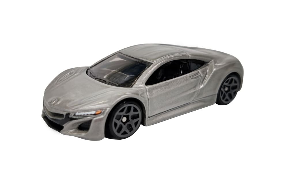 2022 17 Acura NSX Silver: Image 2