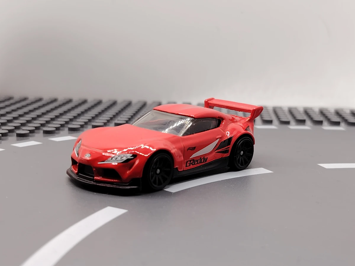 2022 20 Toyota GR Supra Red: No Package: Image 3