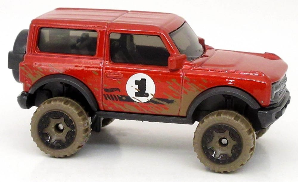 2022 21 Ford Bronco Red: Image 2