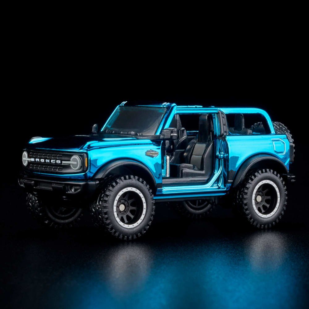 2022 21 Ford Bronco Wildtrak Blue: Image 6