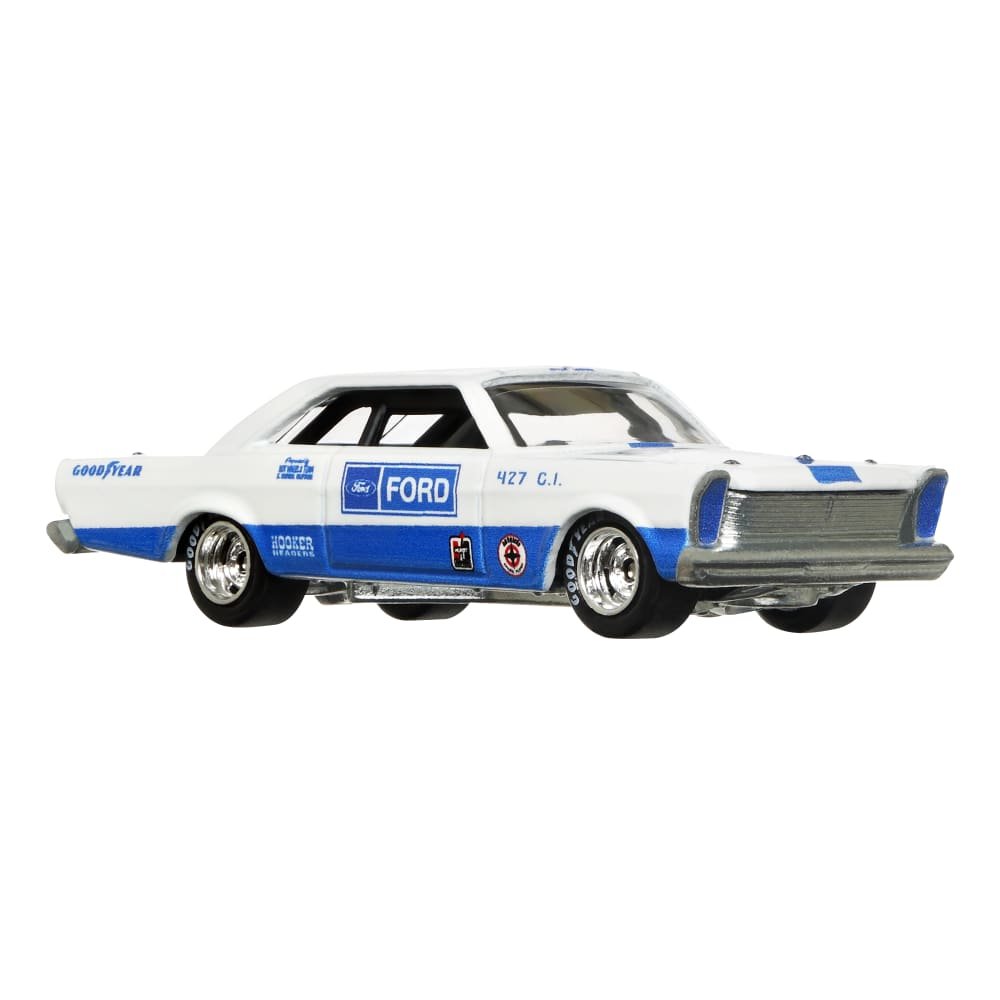 2022 65 Ford Galaxie - Ford C-800 White: Image 6