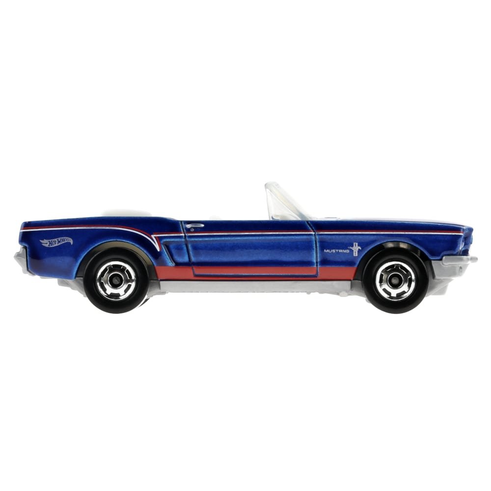 2022 65 Ford Mustang Convertible Blue: Image 5