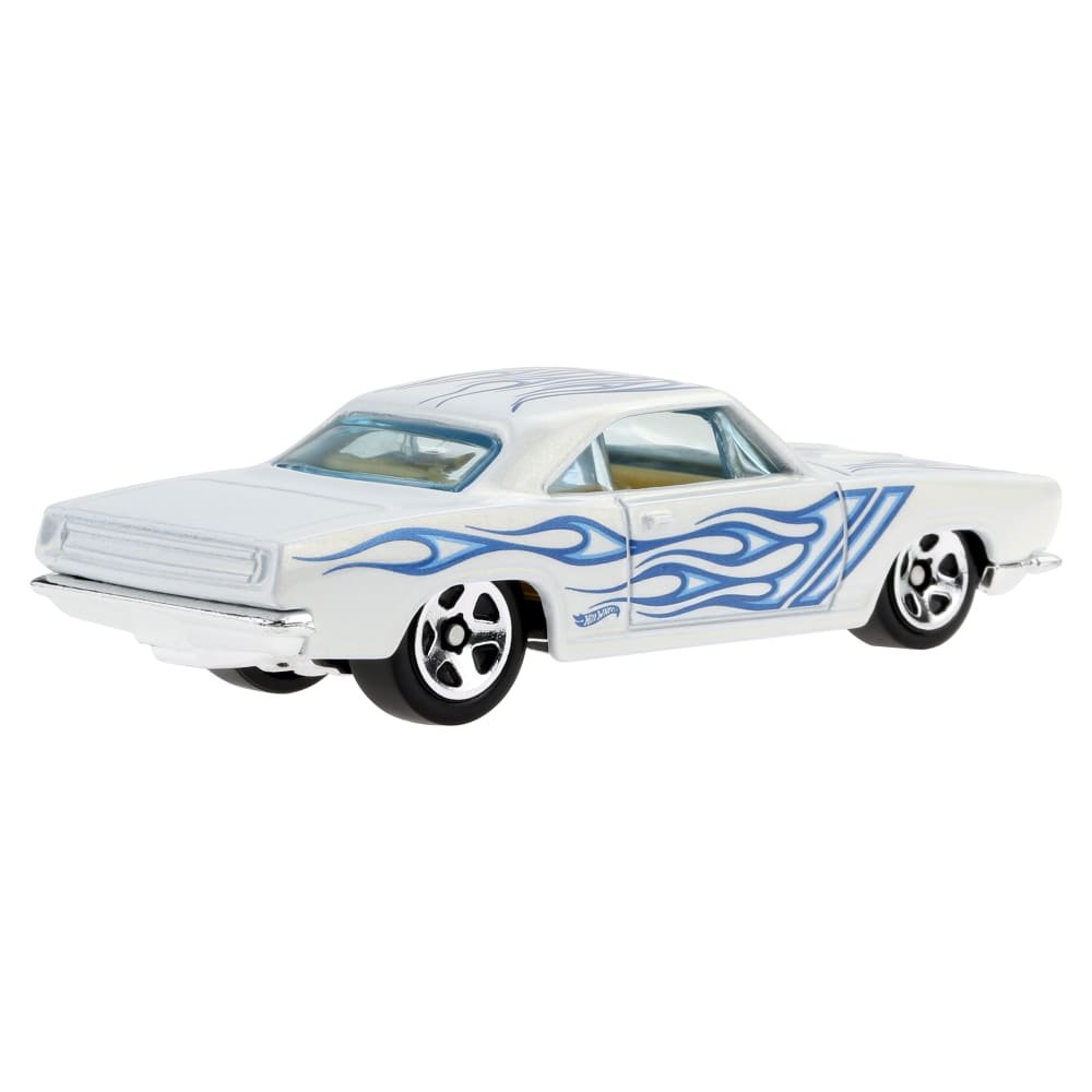 2022 68 Plymouth Barracuda Formula S White: Image 3