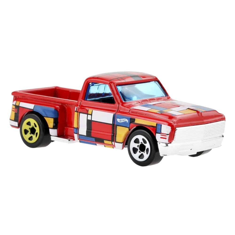 2022 69 Chevy Pickup Red: Image 6