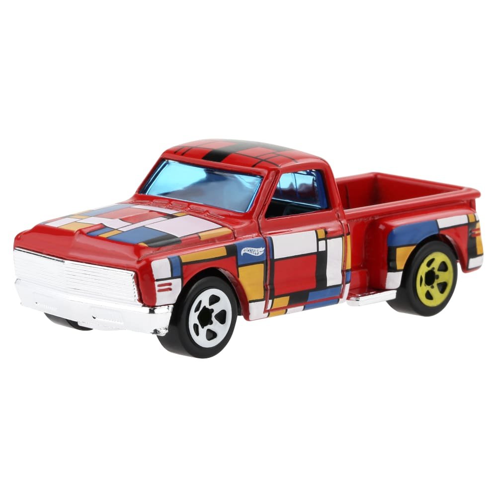 2022 69 Chevy Pickup Red: Image 5