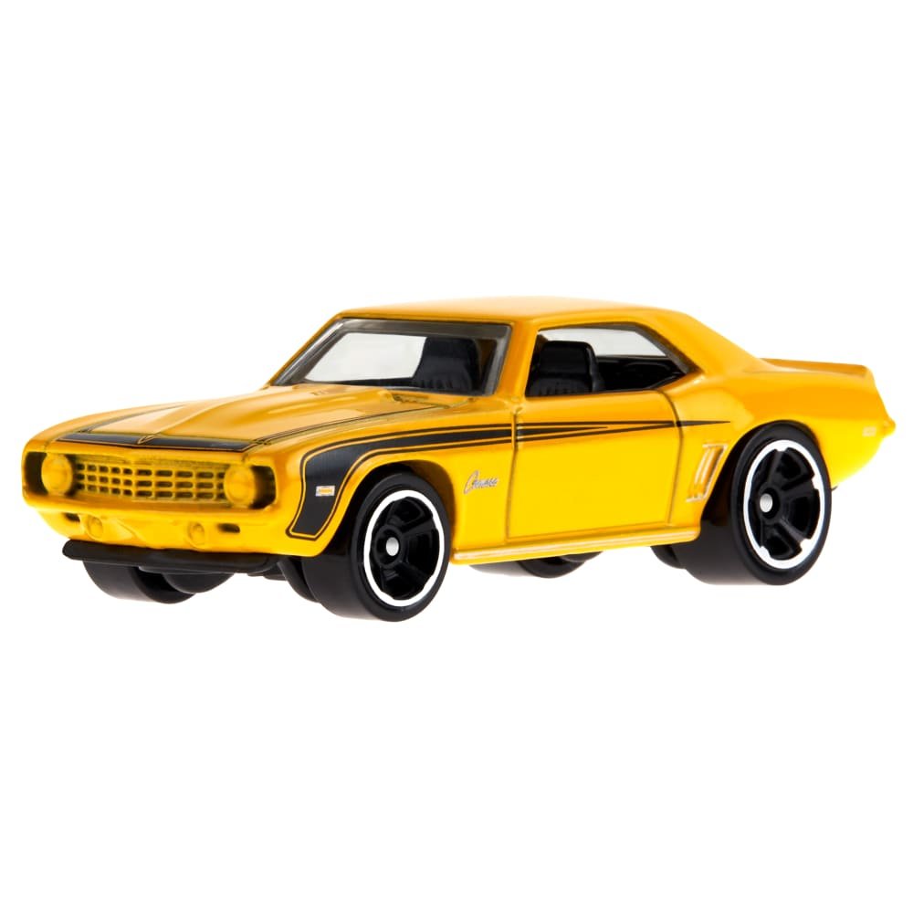 2022 69 COPO Camaro Yellow: Image 3