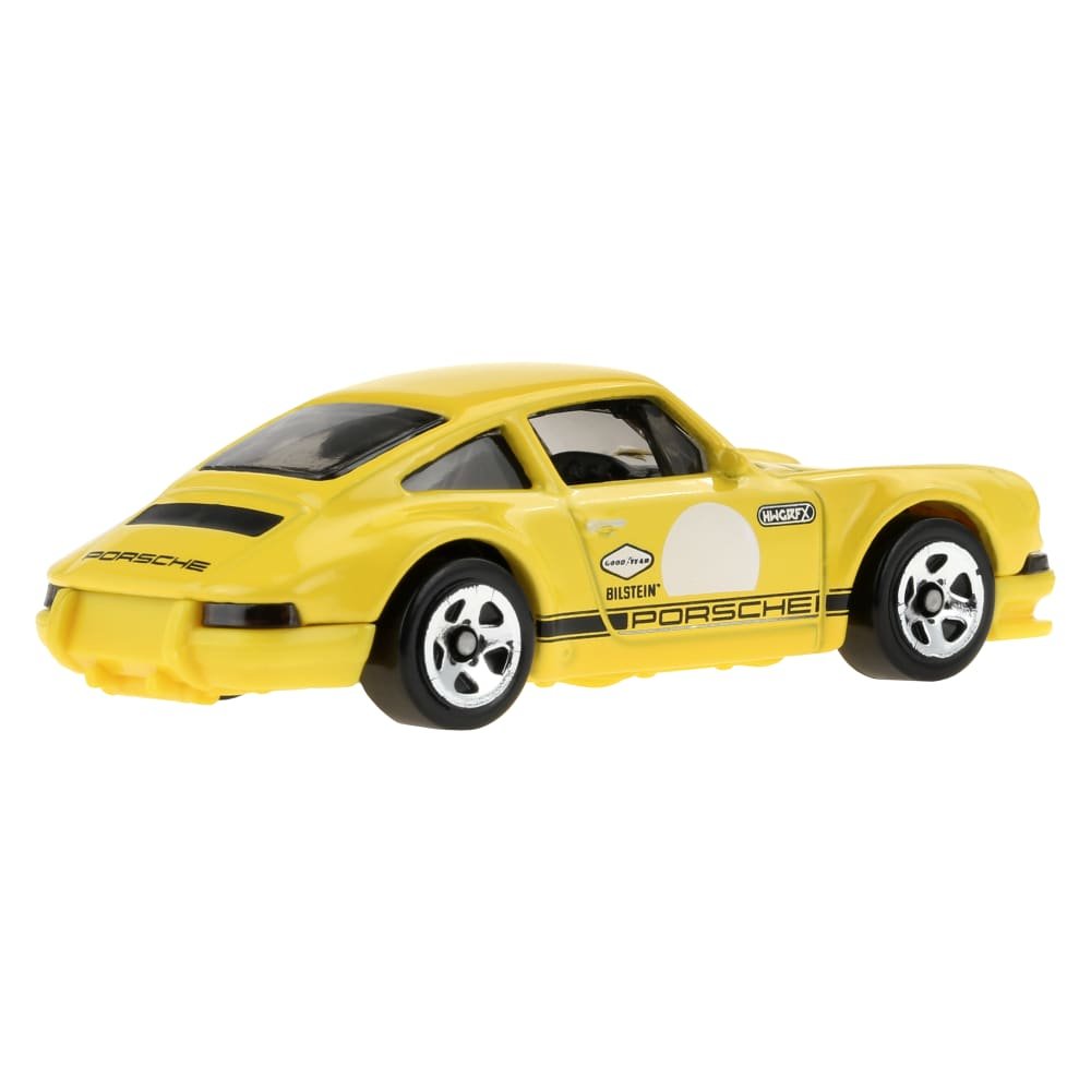 2022 71 Porsche 911 Yellow: Image 5