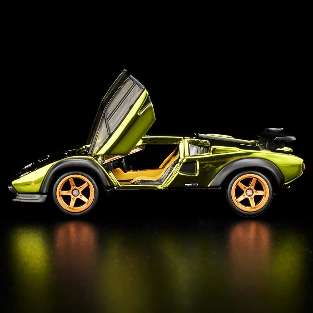 2022 82 Lamborghini Countach LP500 S Green: Image 4