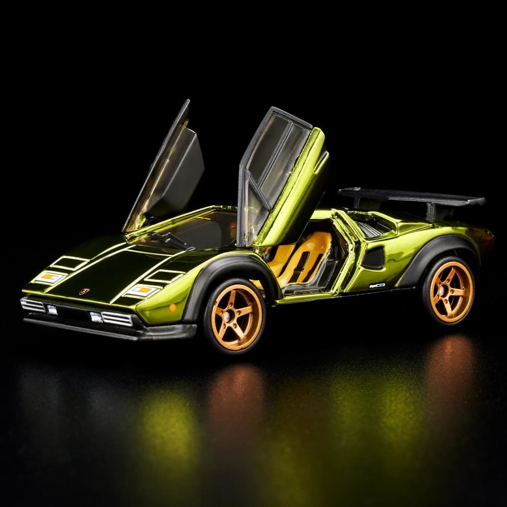 2022 82 Lamborghini Countach LP500 S Green: Image 3