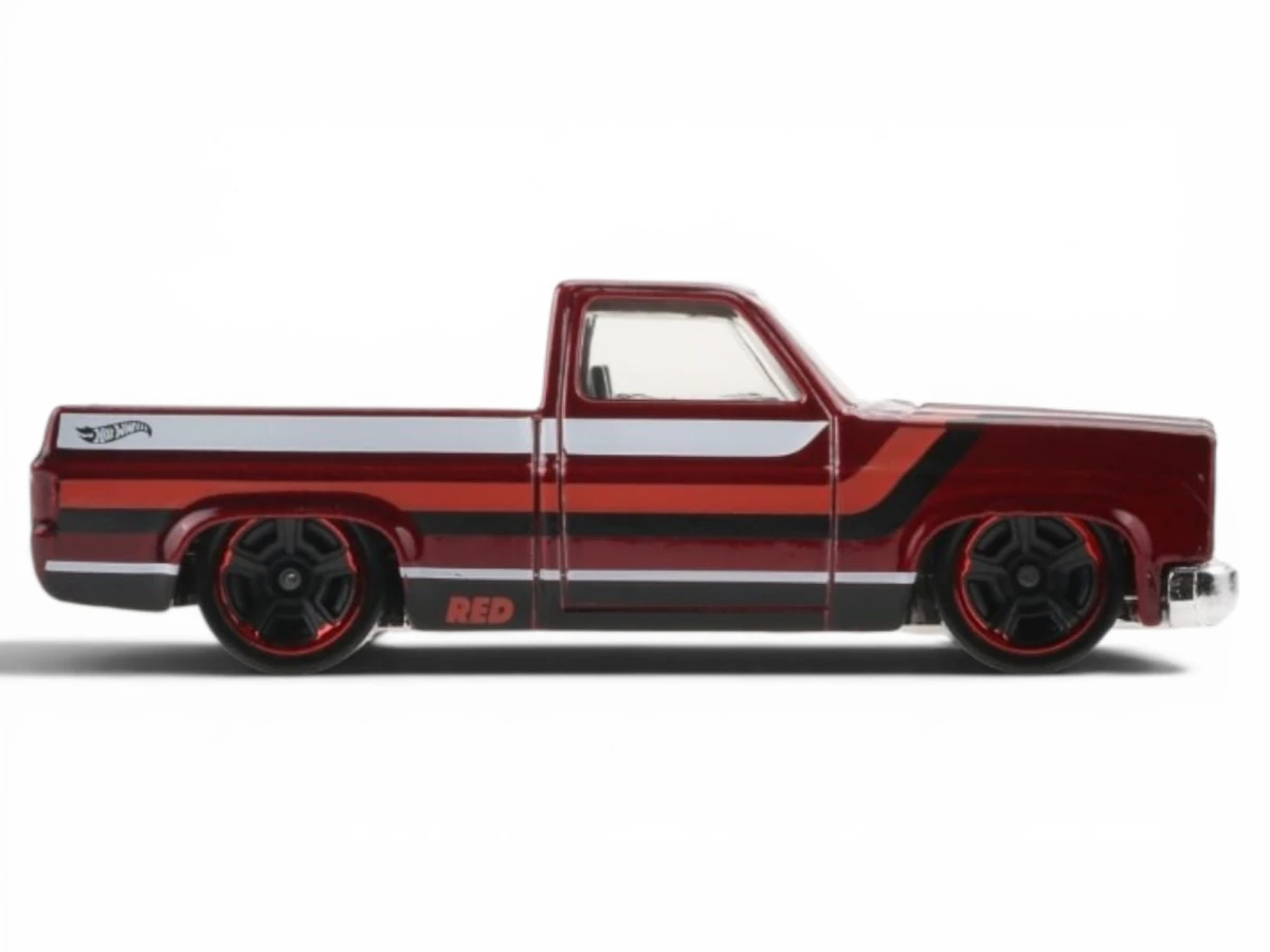 2022 83 Chevy Silverado Red: No Package: Image 2