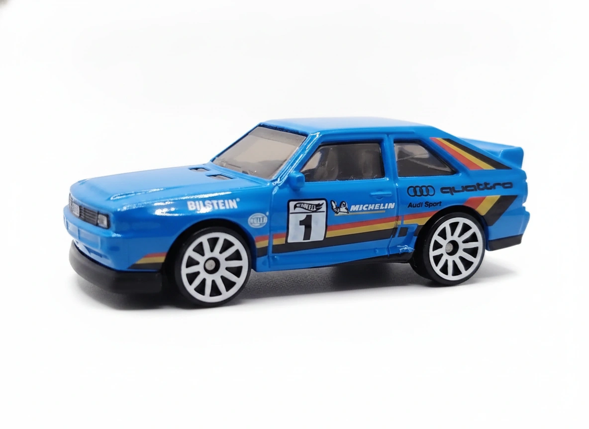 2022 84 Audi Sport Quattro Blue: No Package: Image 3
