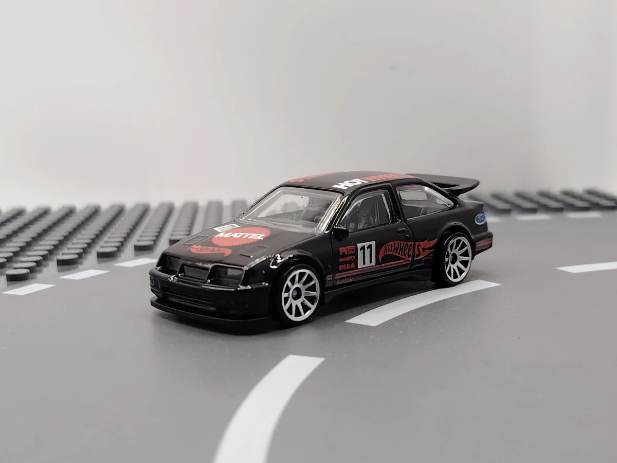 2022 87 Ford Sierra Cosworth Black: No Package: Image 3