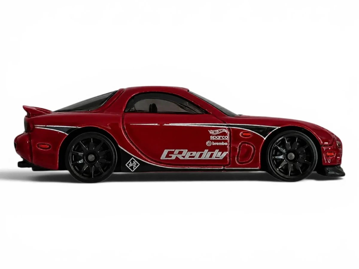 2022 95 Mazda RX-7 Red: No Package: Image 2