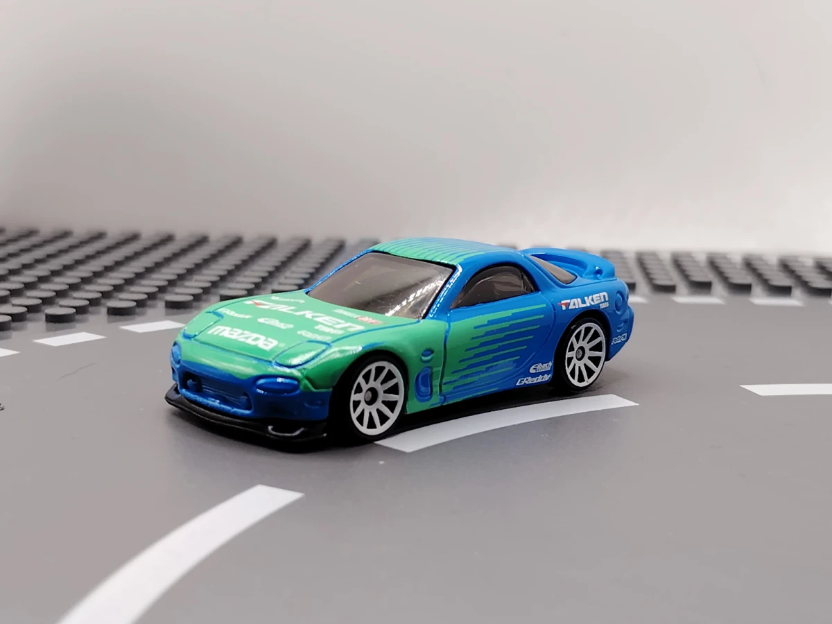 2022 95 Mazda RX-7 Blue: No Package: Image 2