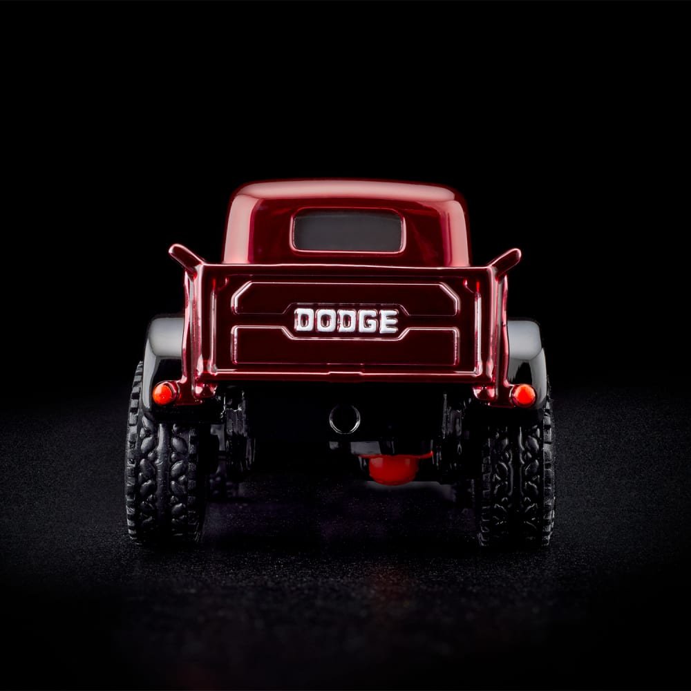 2022 1952 Dodge Power Wagon Red: Image 9