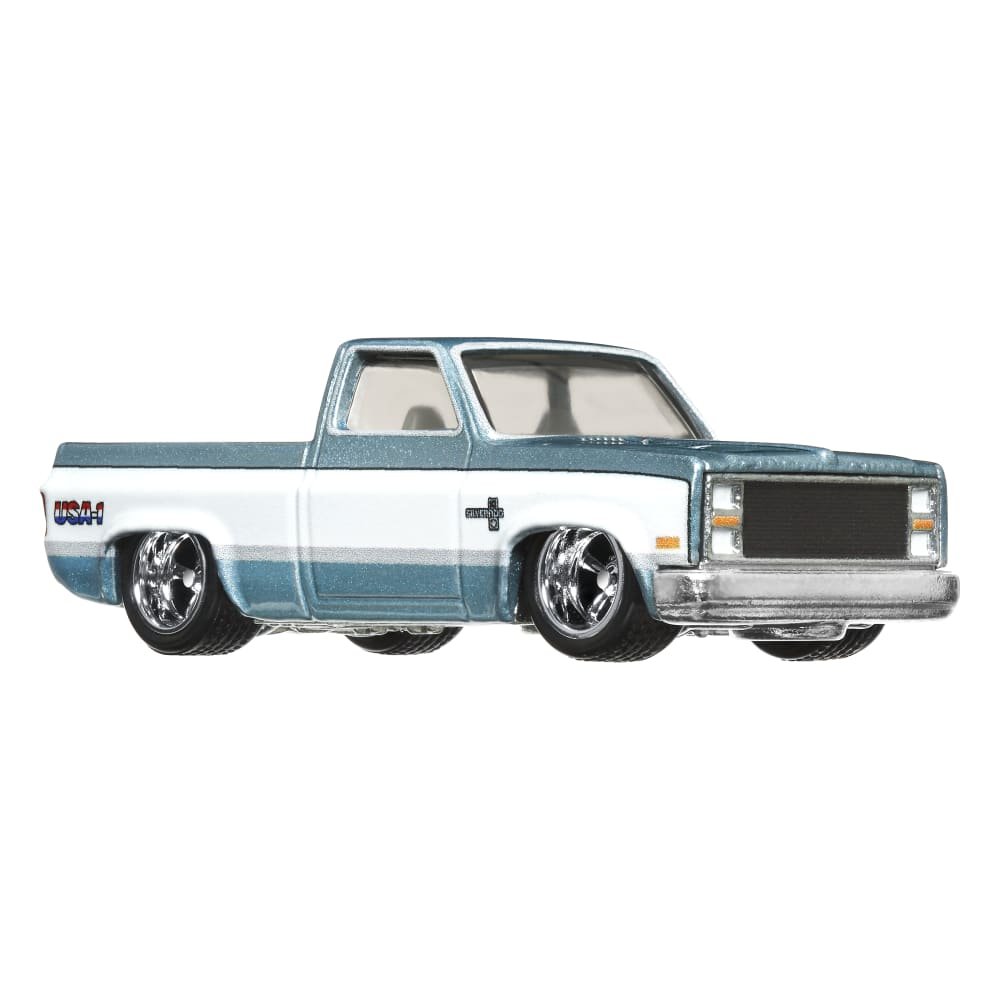 2022 1983 Chevy Silverado Blue: Image 3
