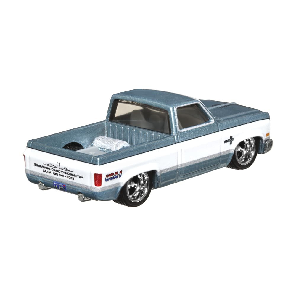 2022 1983 Chevy Silverado Blue: Image 6