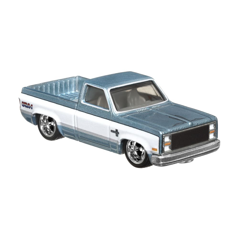 2022 1983 Chevy Silverado Blue: Image 5