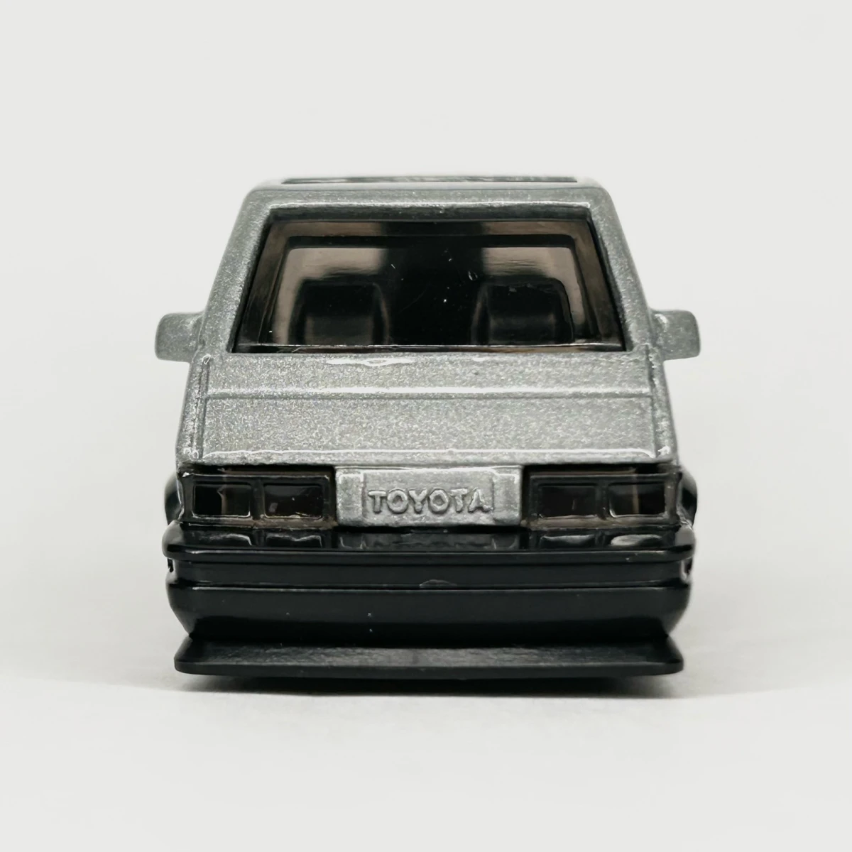2022 1986 Toyota Van Grey: No Package: Image 5