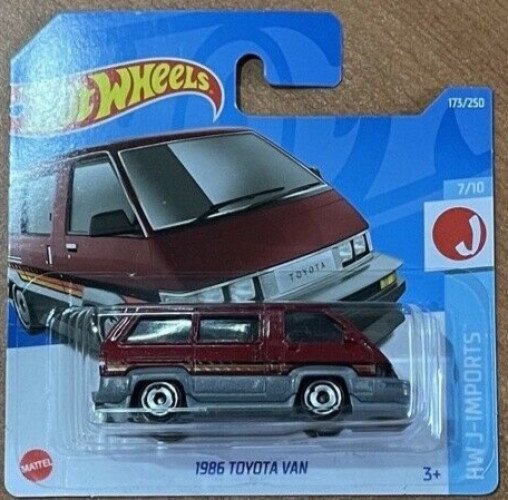 2022 1986 Toyota Van Red: Short Card: Image 2