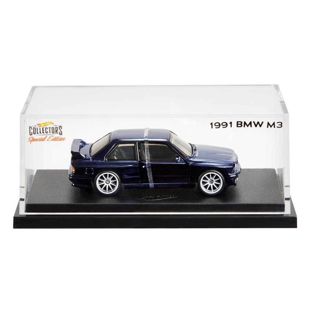 2022 1991 BMW M3 Blue: Image 2