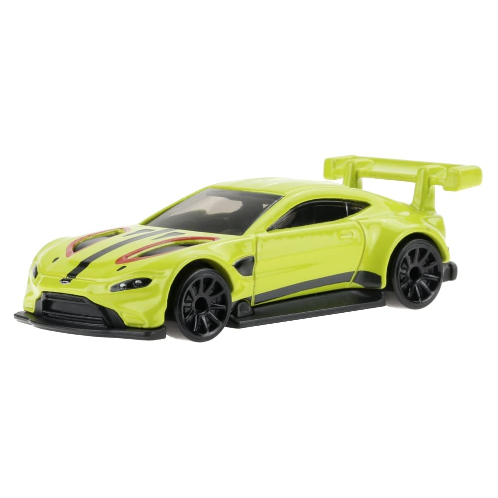 2022 Aston Martin Vantage GTE Lime: Image 7