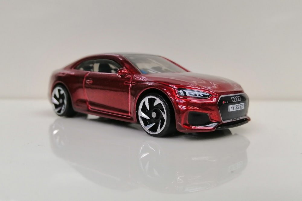 2022 Audi RS 5 Coupe Red: Image 8
