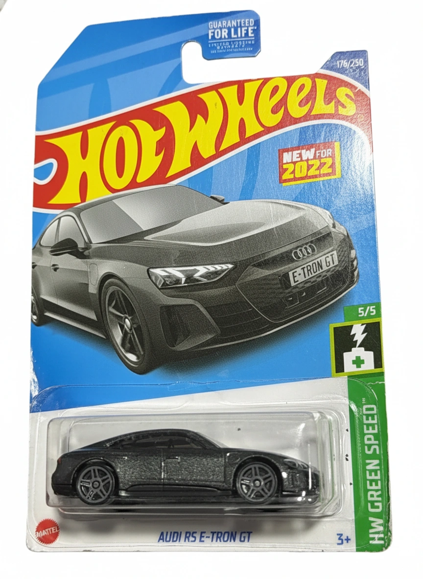 2022 Audi RS E-Tron GT Grey: Long (US): Image 2