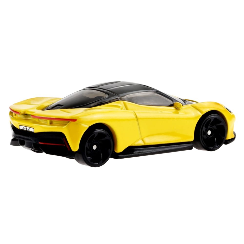 2022 Automobili Pininfarina Battista Yellow: Image 6