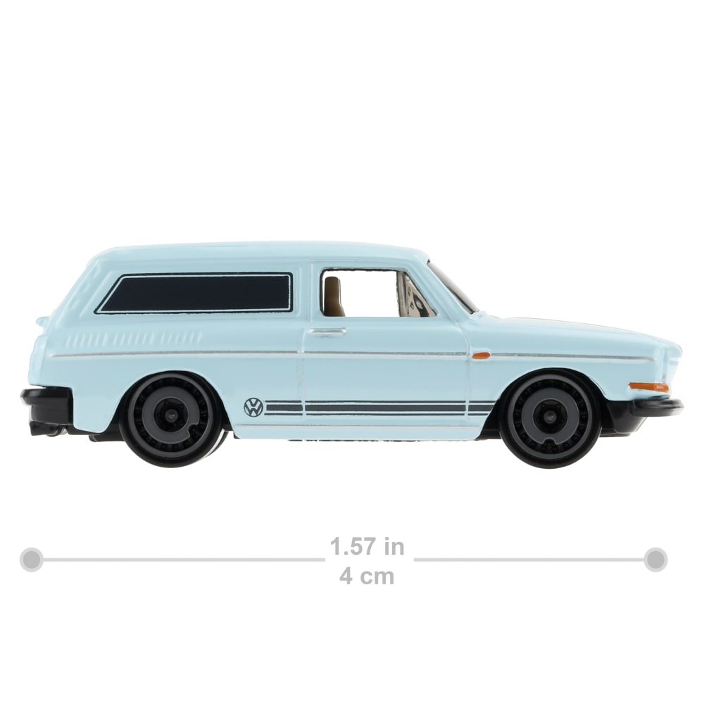 2022 Custom '69 Volkswagen Squareback Blue: Image 3