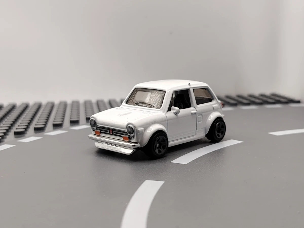 2022 Custom '70 Honda N600 White: No Package: Image 3