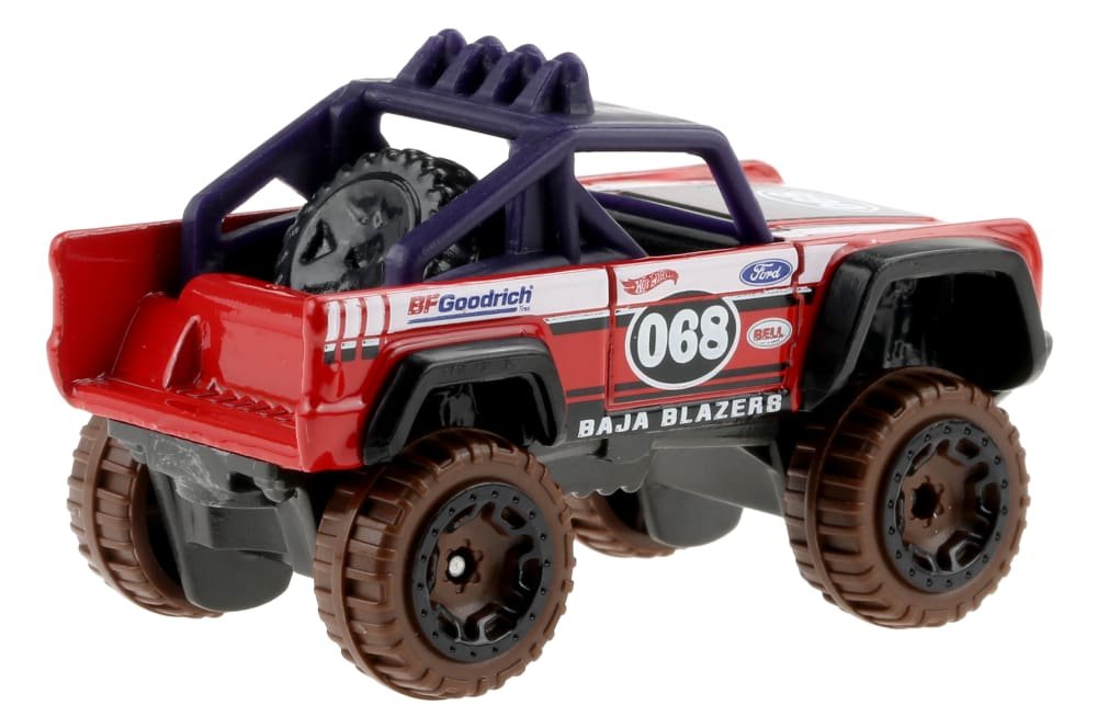 2022 Custom Ford Bronco Red: Image 3