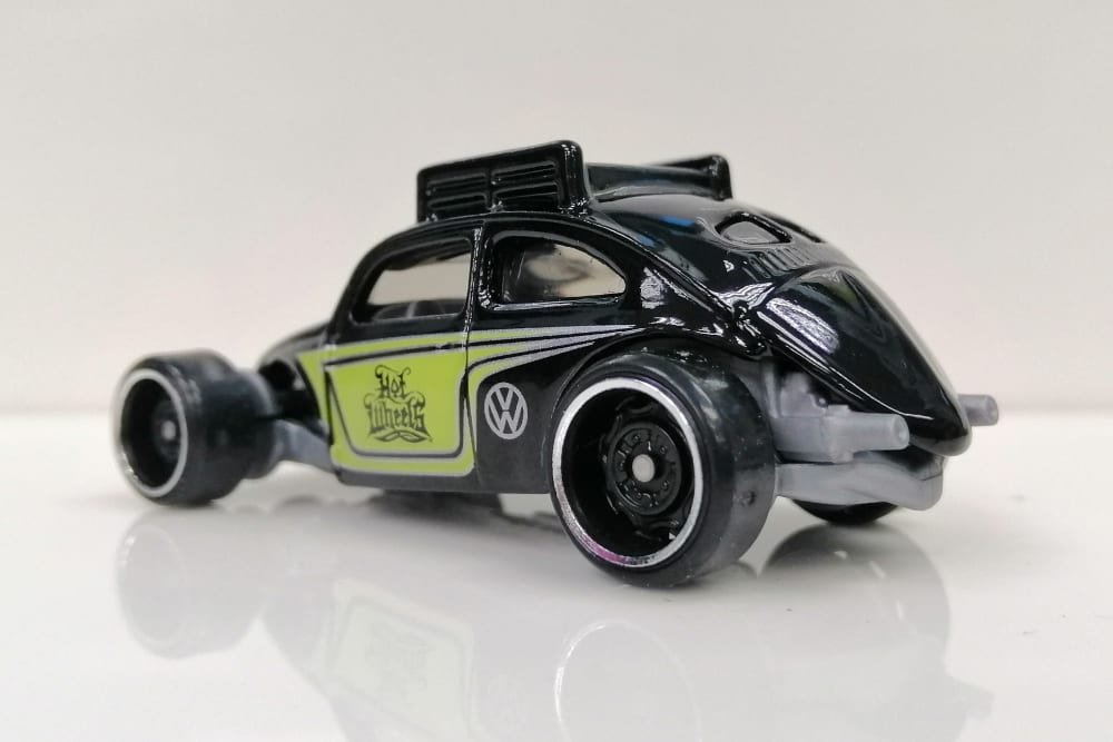 2022 Custom Volkswagen Beetle Black: Image 3