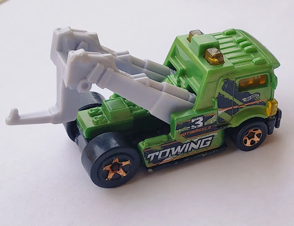 2022 Heavy Hitcher Green: No Package: Image 2