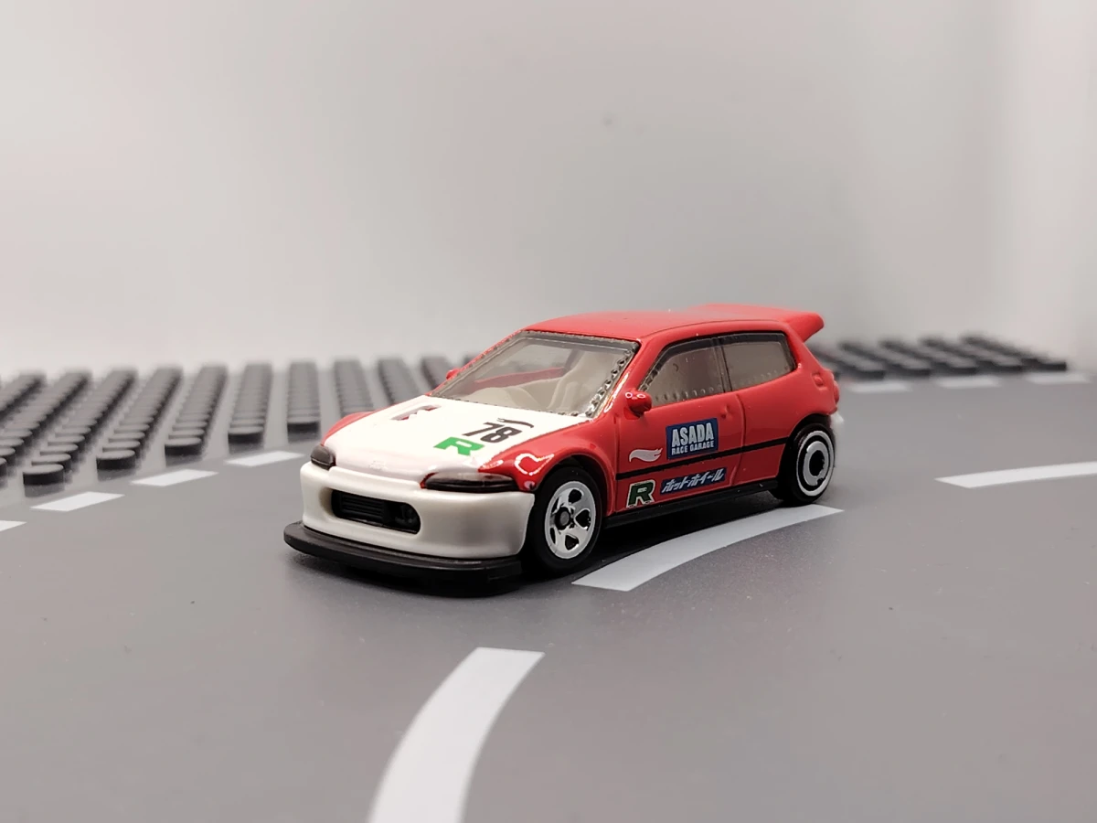 2022 Honda Civic Custom Red: No Package: Image 2