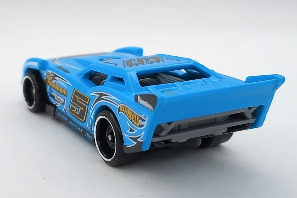 2022 Maximum Leeway Blue: Image 8
