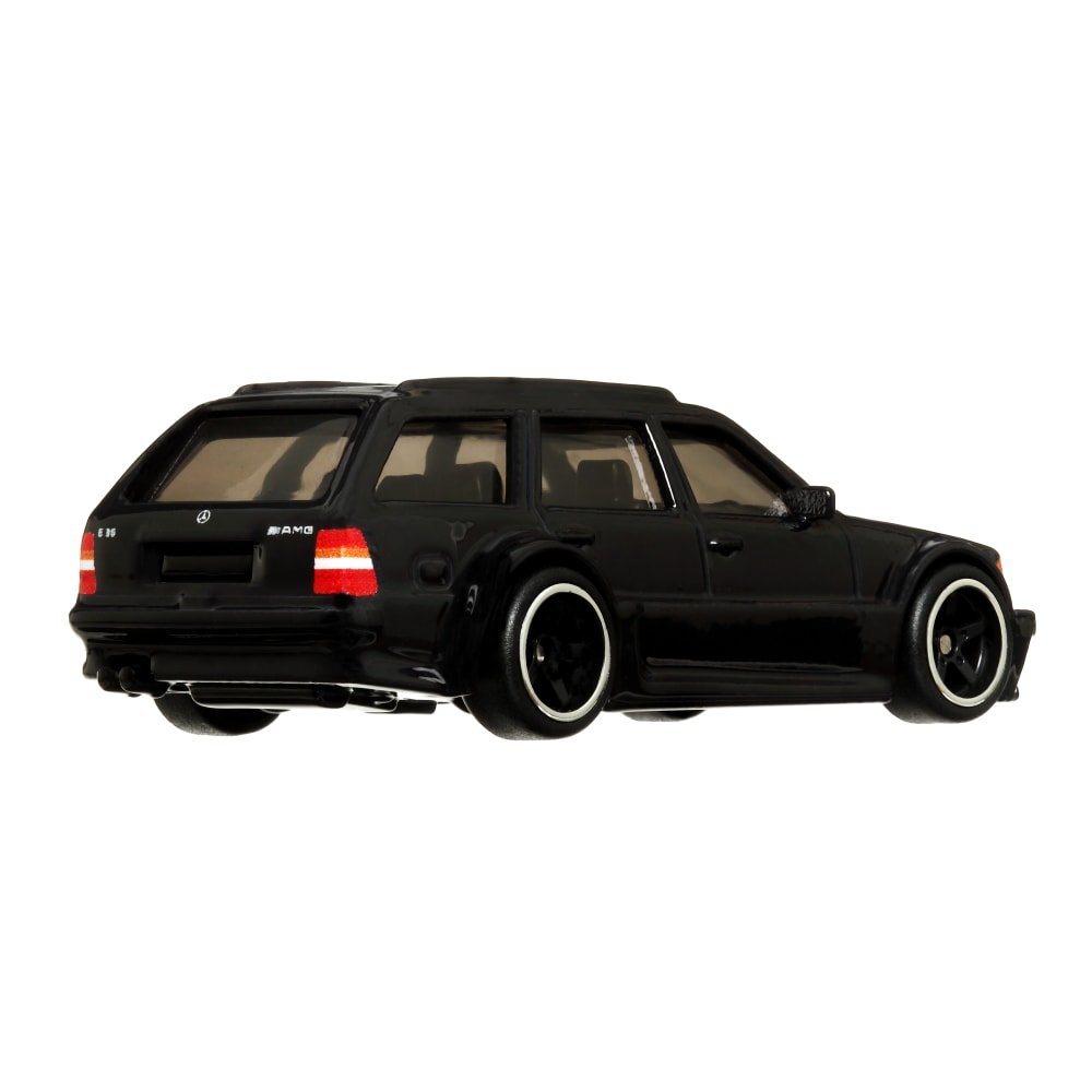 2022 Mercedes-Benz AMG E36 Estate Special Edition Black: Image 5