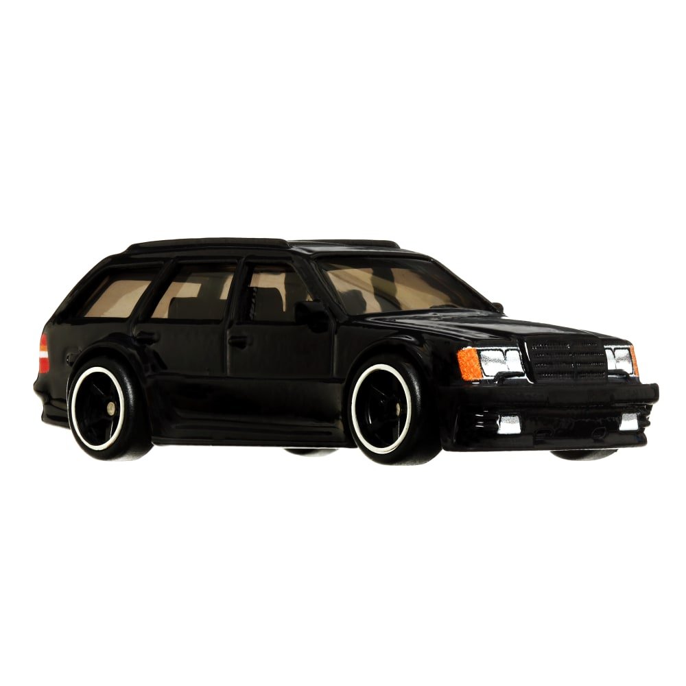 2022 Mercedes-Benz AMG E36 Estate Special Edition Black: Image 6