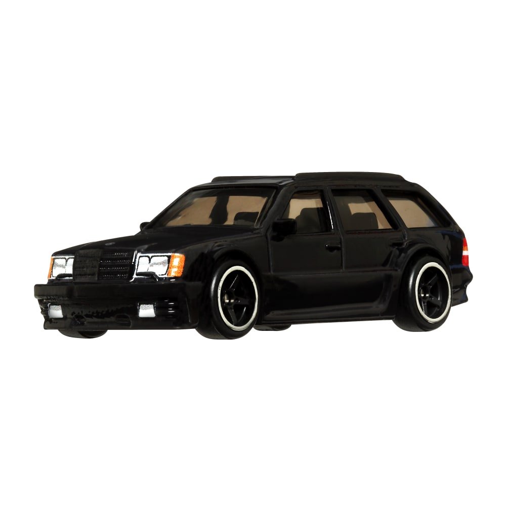 2022 Mercedes-Benz AMG E36 Estate Special Edition Black: Image 2