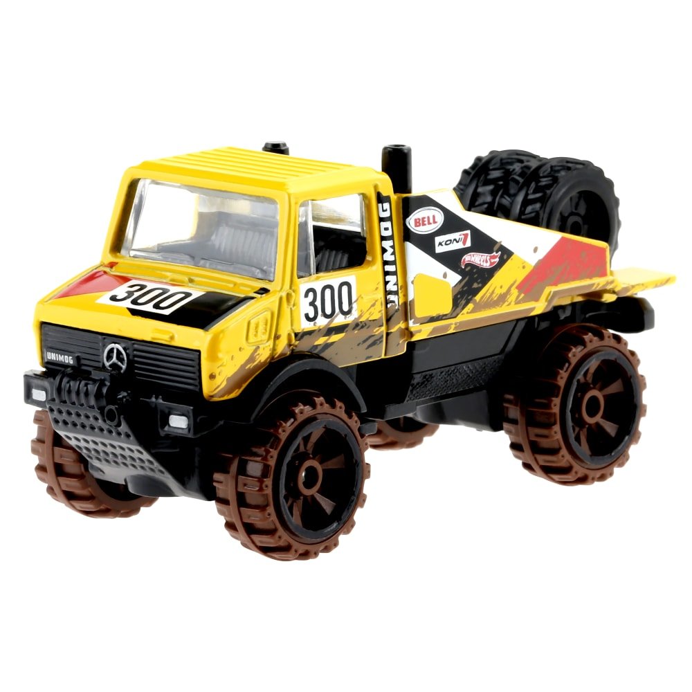2022 Mercedes-Benz Unimog 1300 Yellow: Image 2