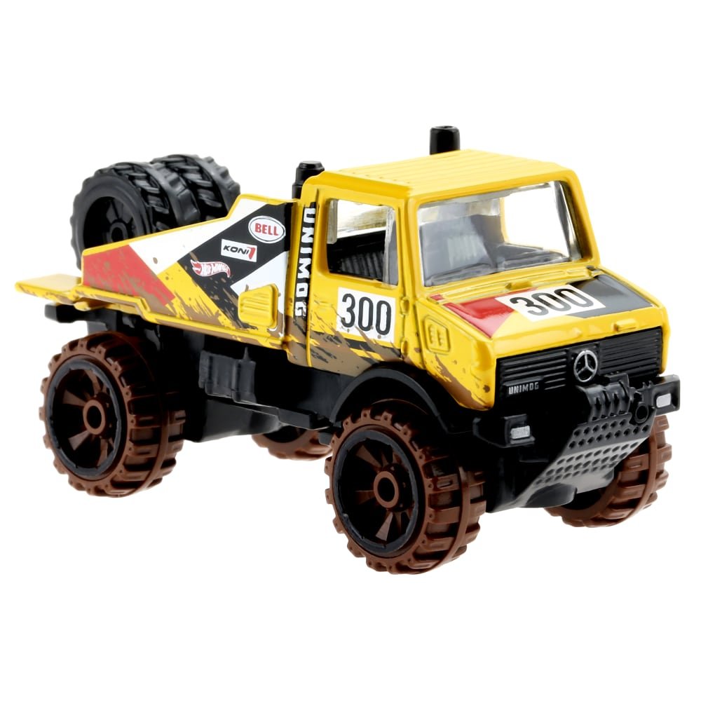 2022 Mercedes-Benz Unimog 1300 Yellow: Image 4