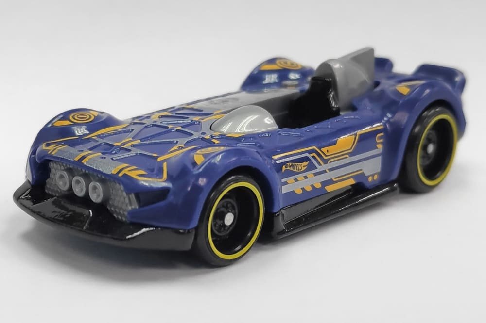2022 Monteracer Blue: Image 2