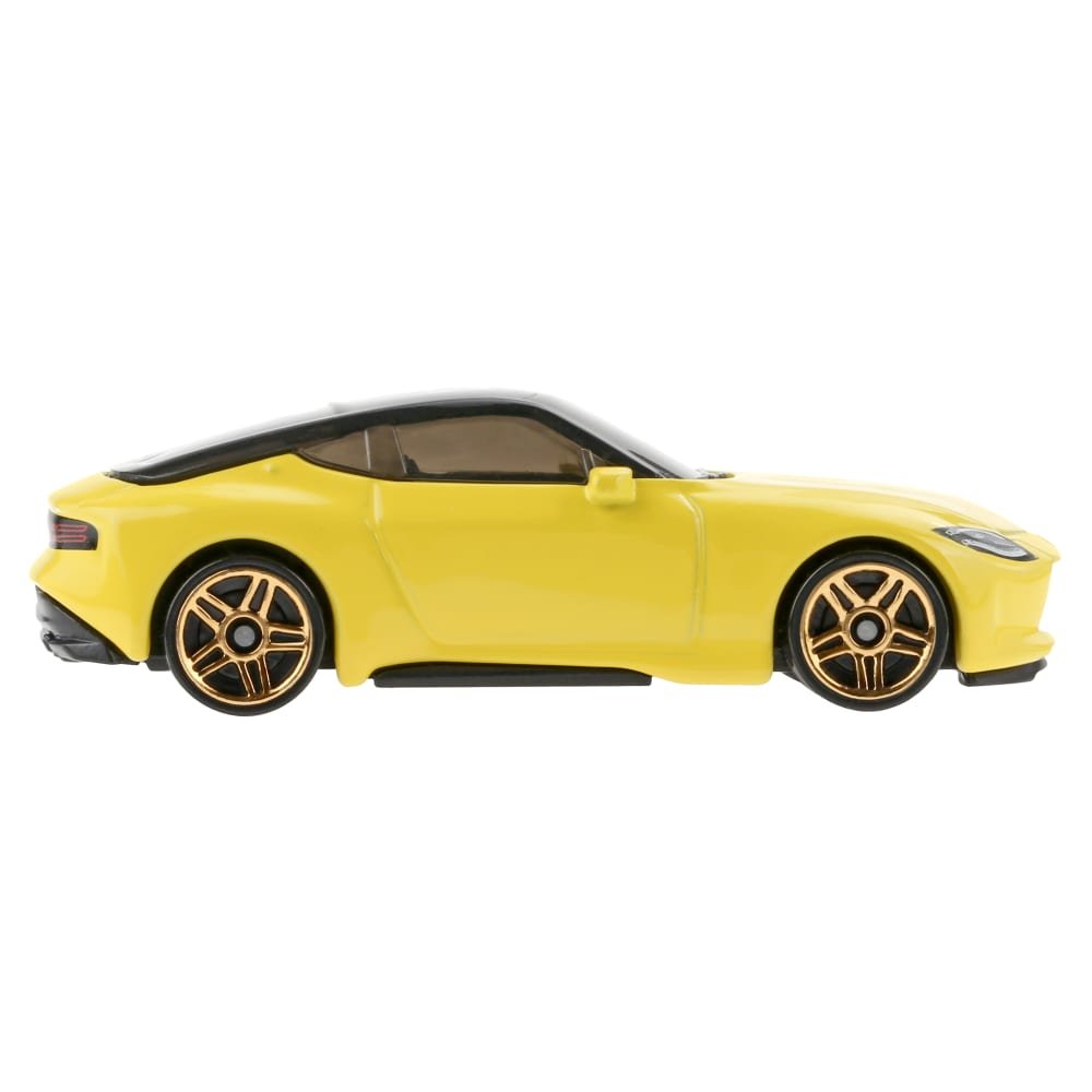 2022 Nissan Z Proto Yellow: Image 5