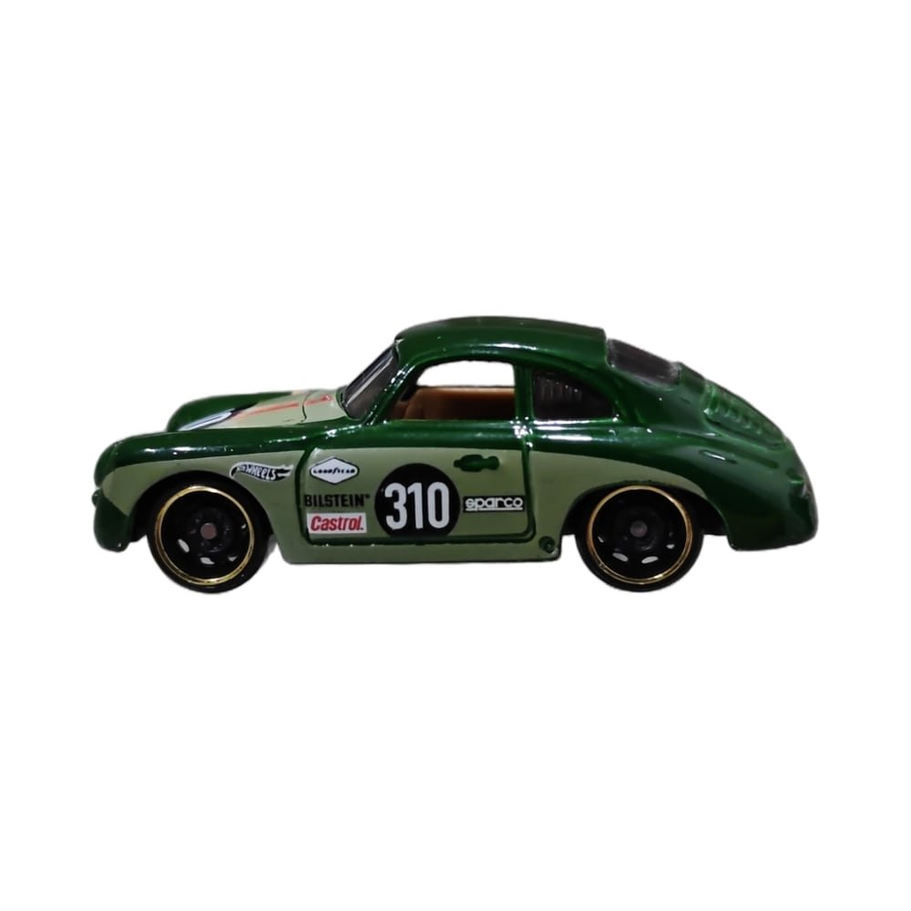 2022 Porsche 356 Outlaw Green: Image 4
