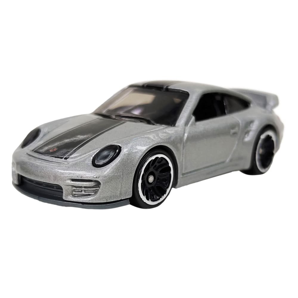 2022 Porsche 911 GT2 Silver: Image 7