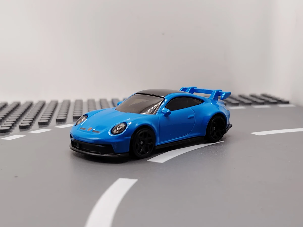 2022 Porsche 911 GT3 Blue: No Package: Image 3