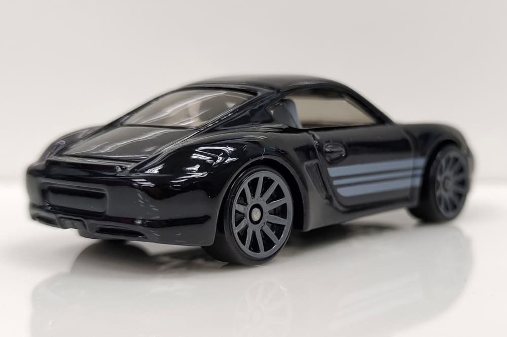 2022 Porsche Cayman S Black: Image 3
